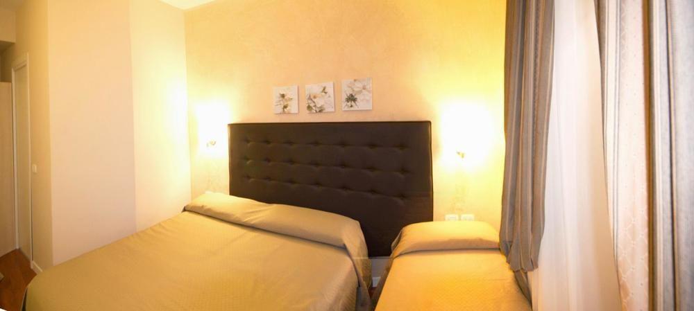 Hotel Saturnia Рим Екстериор снимка
